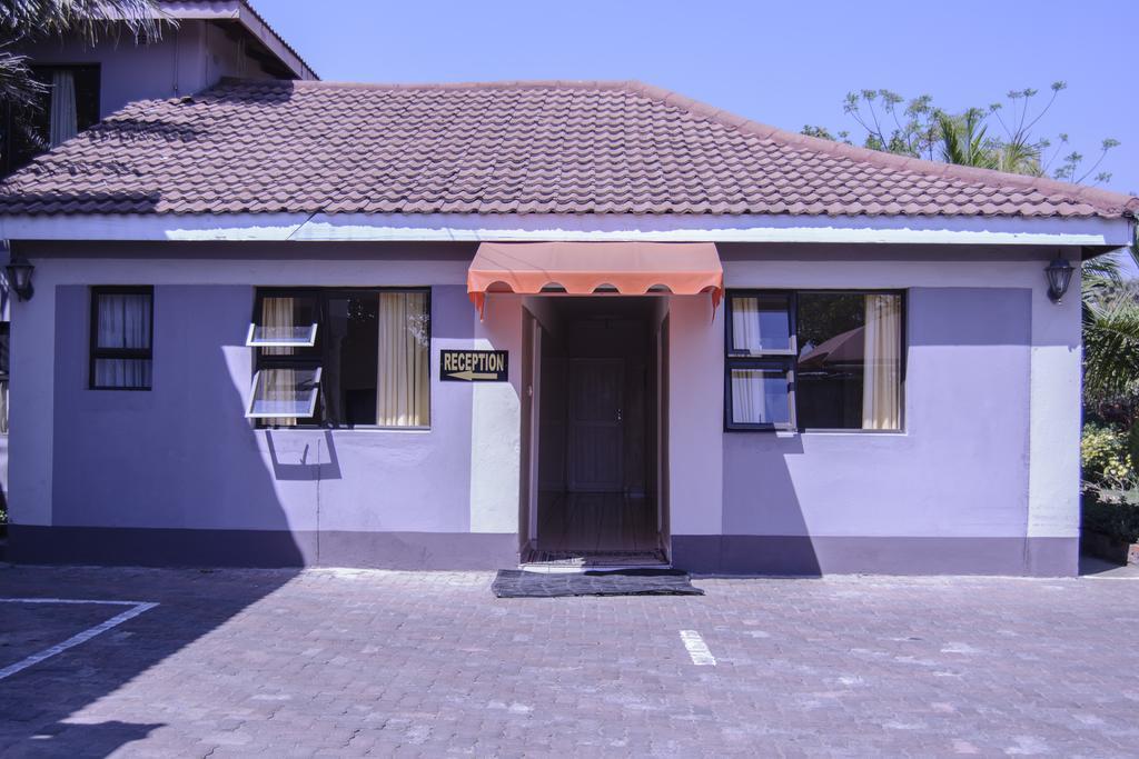 The Palace Guest House Harare Exterior foto